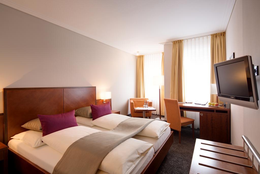 Hotel Am Markt Nordenham Zimmer foto